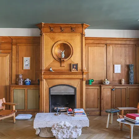 Parc Monceau Artist's Atelier