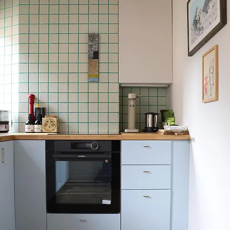 Apartment Parc Monceau Artist's Atelier *