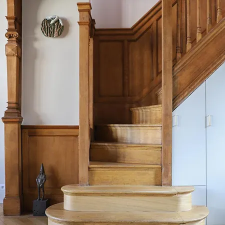 Parc Monceau Artist's Atelier